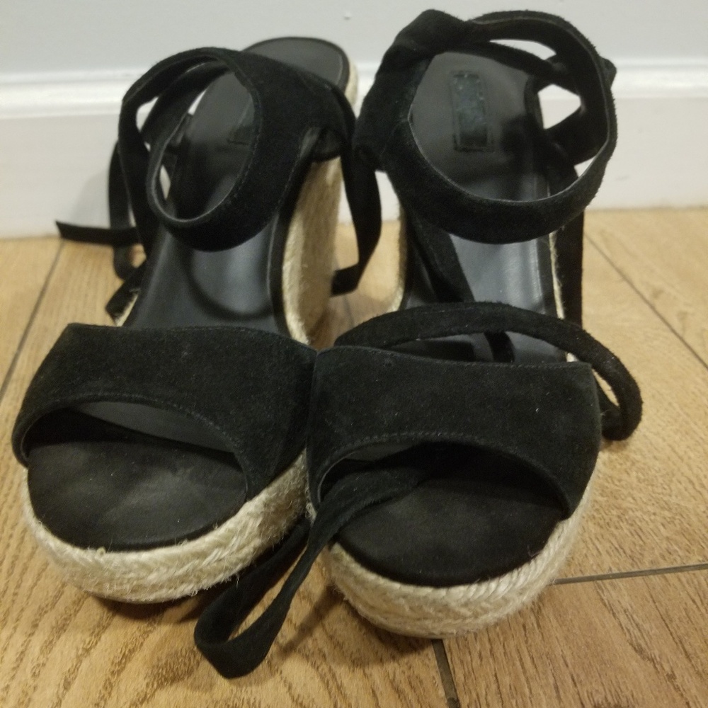 Guese  open toe wedges - Picture 2 of 4